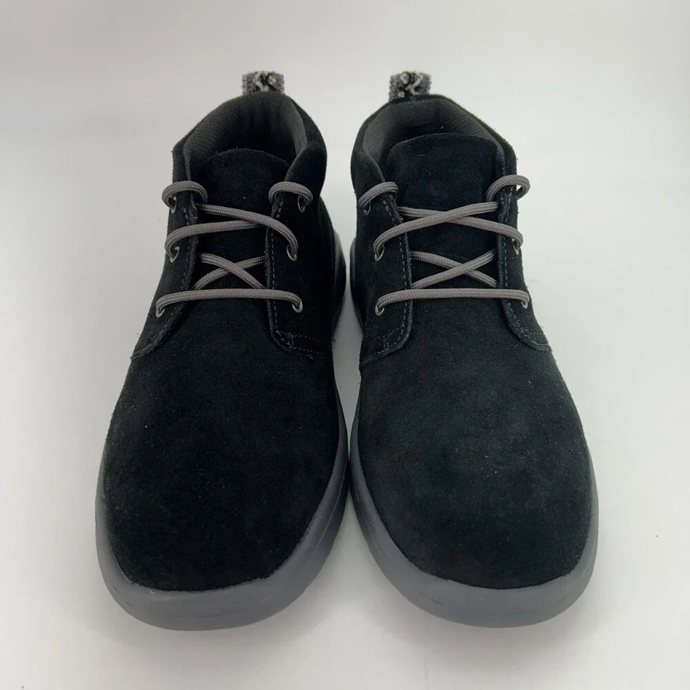 UGG Boots Youth Size 5 Black Canoe Suede Chukka Ankle Lace Up Lightweight Shoes